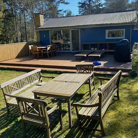 Charmantes Sommerhaus In Der Naehe Eines Fantastischen Sandstrandes *