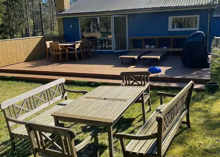 Charmantes Sommerhaus In Der Naehe Eines Fantastischen Sandstrandes *