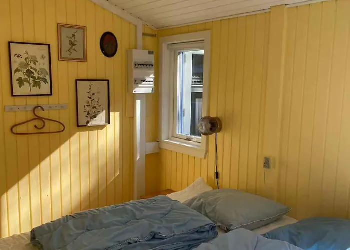 Charmantes Sommerhaus In Der Naehe Eines Fantastischen Sandstrandes Vester Somarken